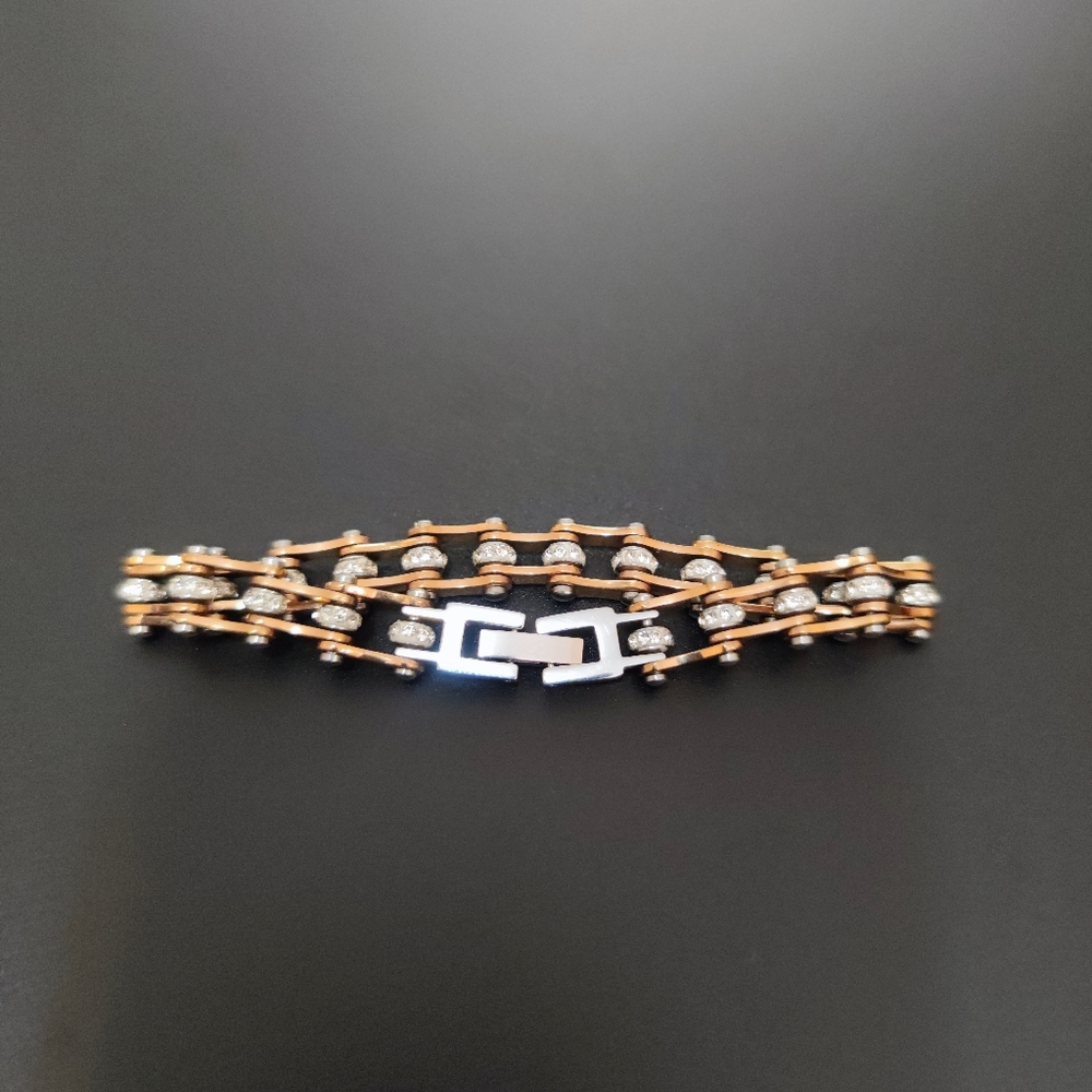 NEW! Bracelet